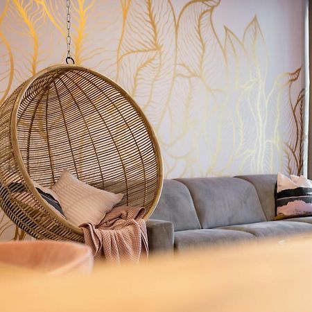 Luxury Apartment With Hot Tub โอมิช ภายนอก รูปภาพ