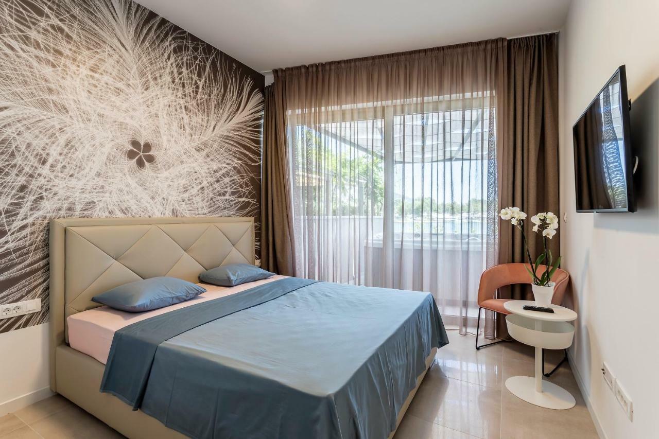 Luxury Apartment With Hot Tub โอมิช ภายนอก รูปภาพ
