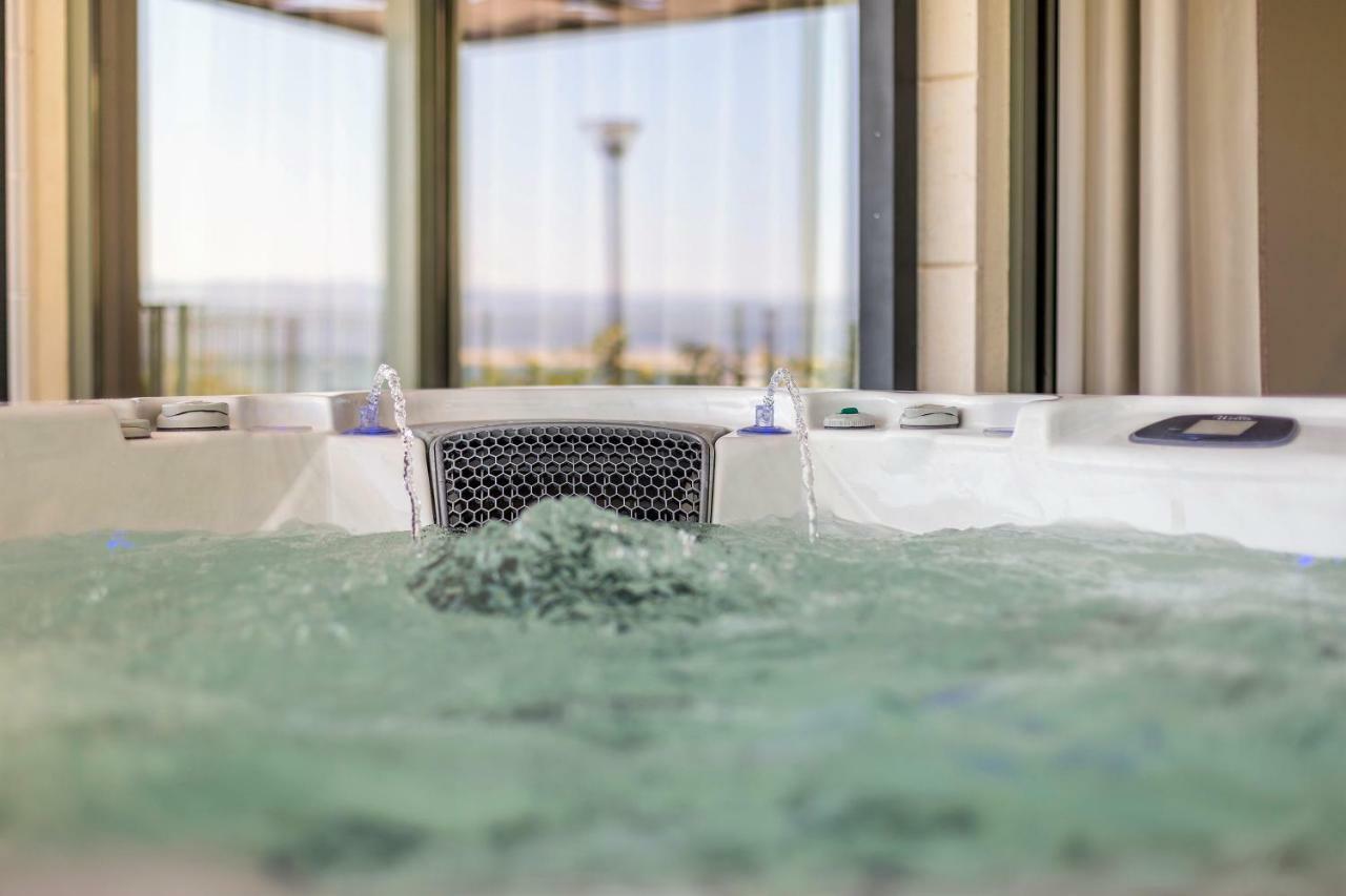 Luxury Apartment With Hot Tub โอมิช ภายนอก รูปภาพ